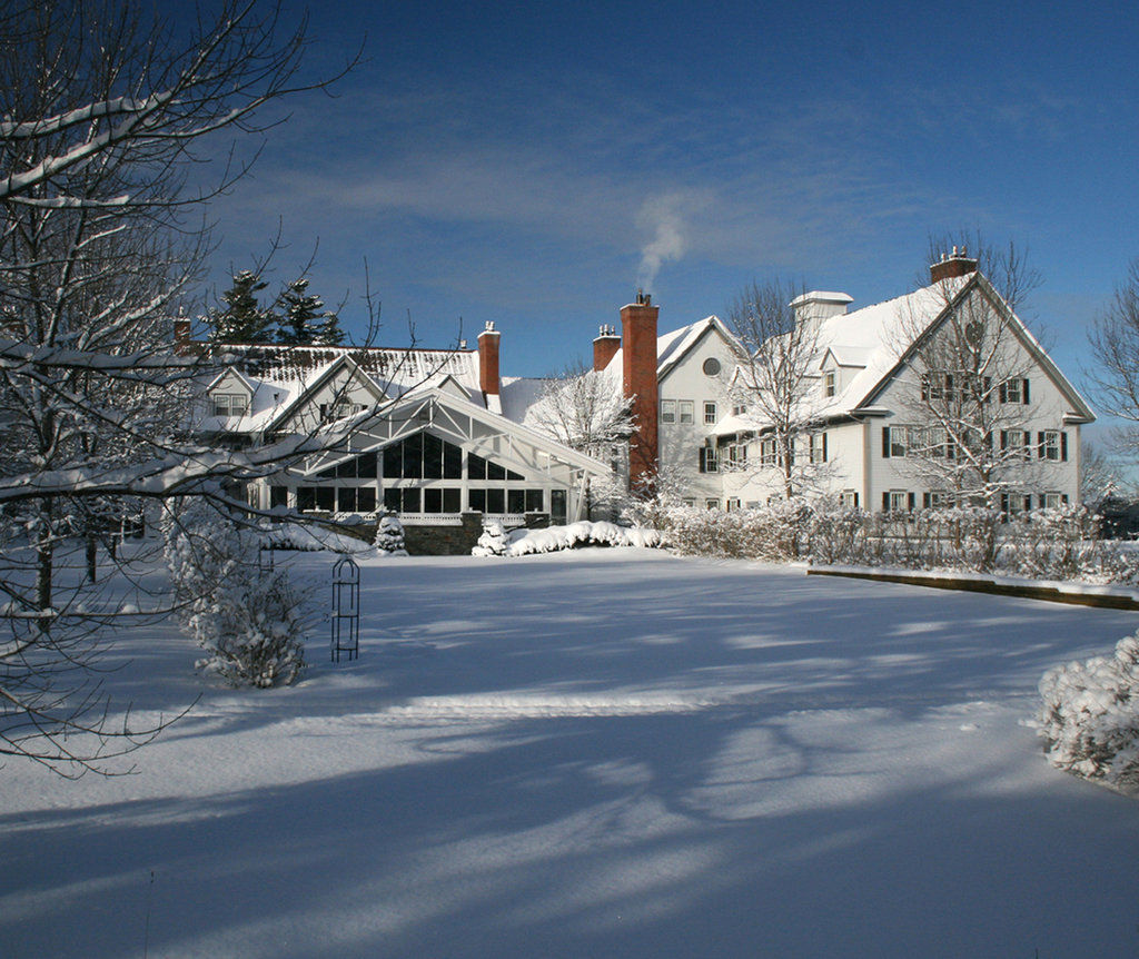 The Essex Resort & Spa Exteriör bild